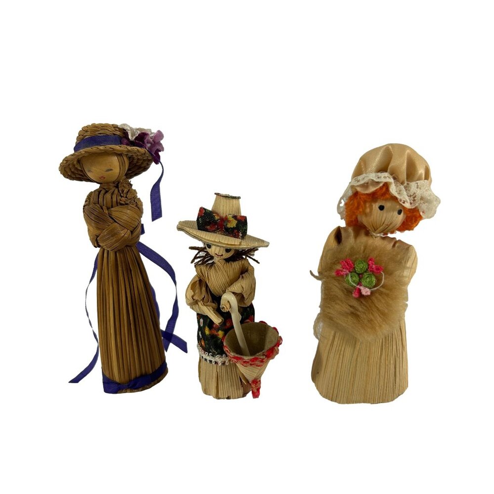 Vintage Lot 3 Corn Husk Straw Dolls Natural Primitive Hat Basket Muff Farmhouse